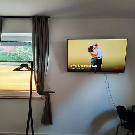 Zentral-kostenloses Parken-mediapaket-balkon-en5