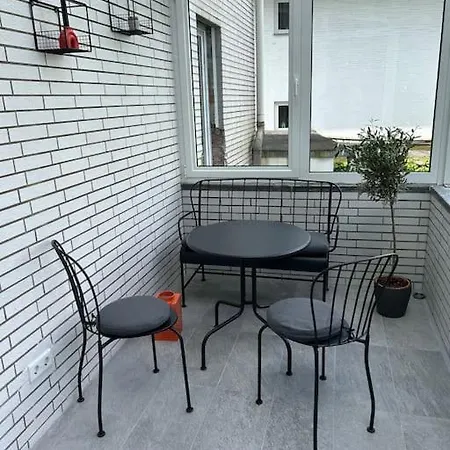 Zentral-kostenloses Parken-mediapaket-balkon-en5 Διαμέρισμα *