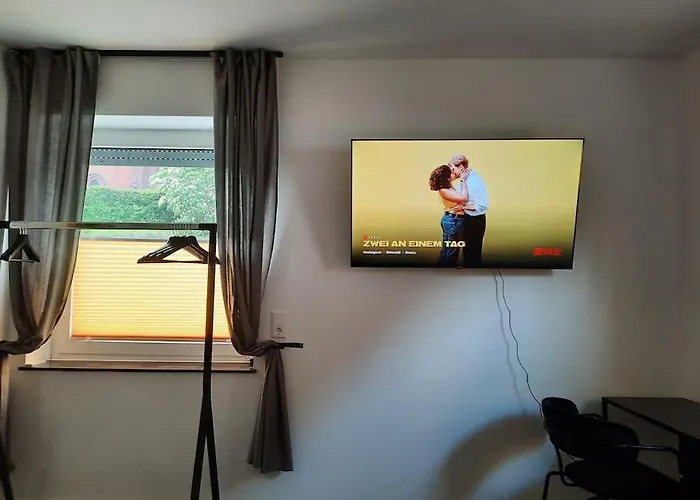 Zentral-kostenloses Parken-mediapaket-balkon-en5