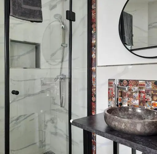 Zentral-kostenloses Parken-mediapaket-balkon-en5 Appartamento